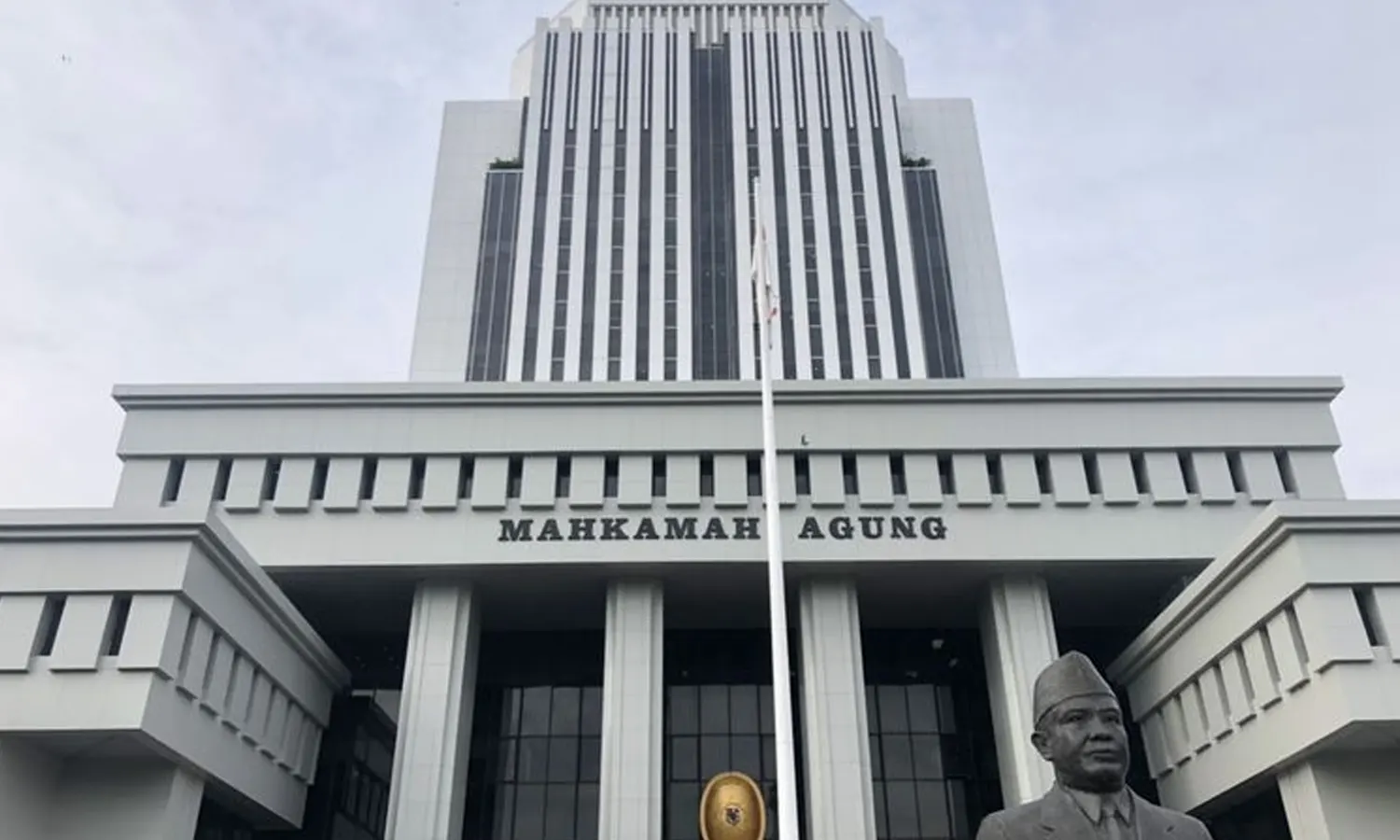 2 Hakim Agung Jadi Tersangka KPK, Eks Ketua MA Kritik Pola Rekrutmen